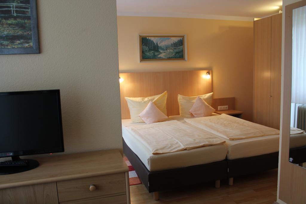 Hotel Brigitte Bad Krozingen Pokój zdjęcie