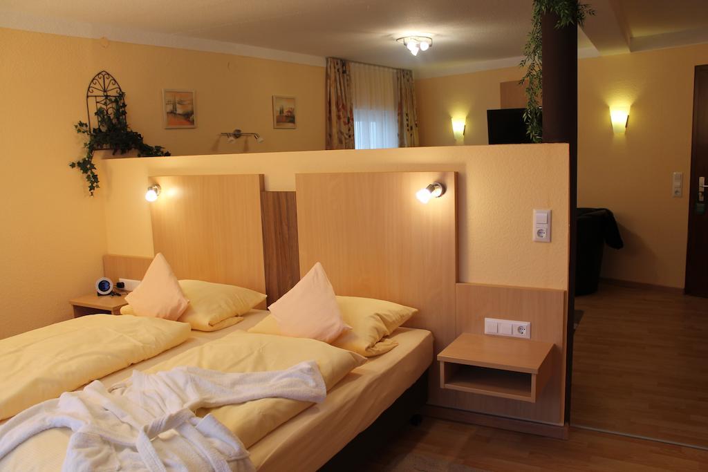 Hotel Brigitte Bad Krozingen Pokój zdjęcie